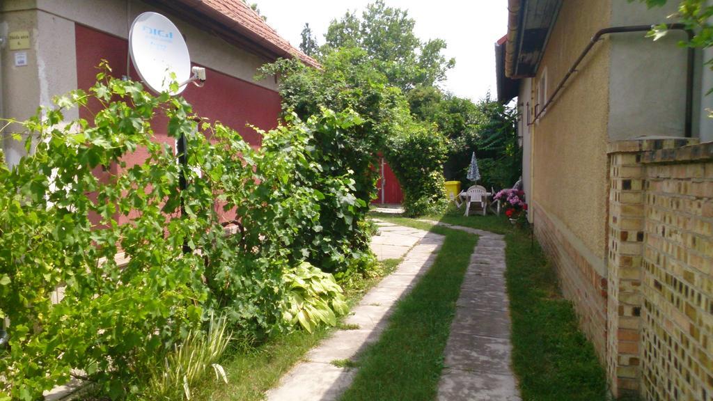 Boris Apartman Apartman Gyula Kültér fotó
